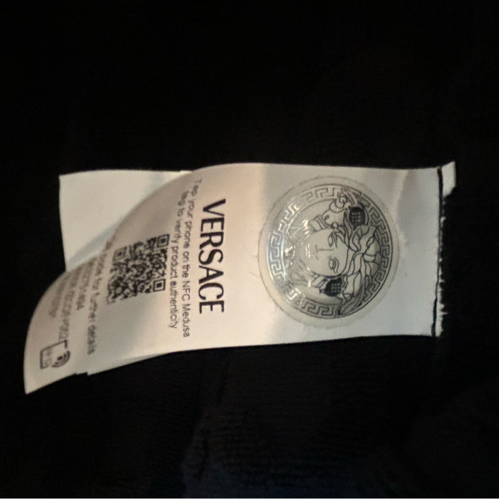 Versace Black Robe - Picture 3 of 6